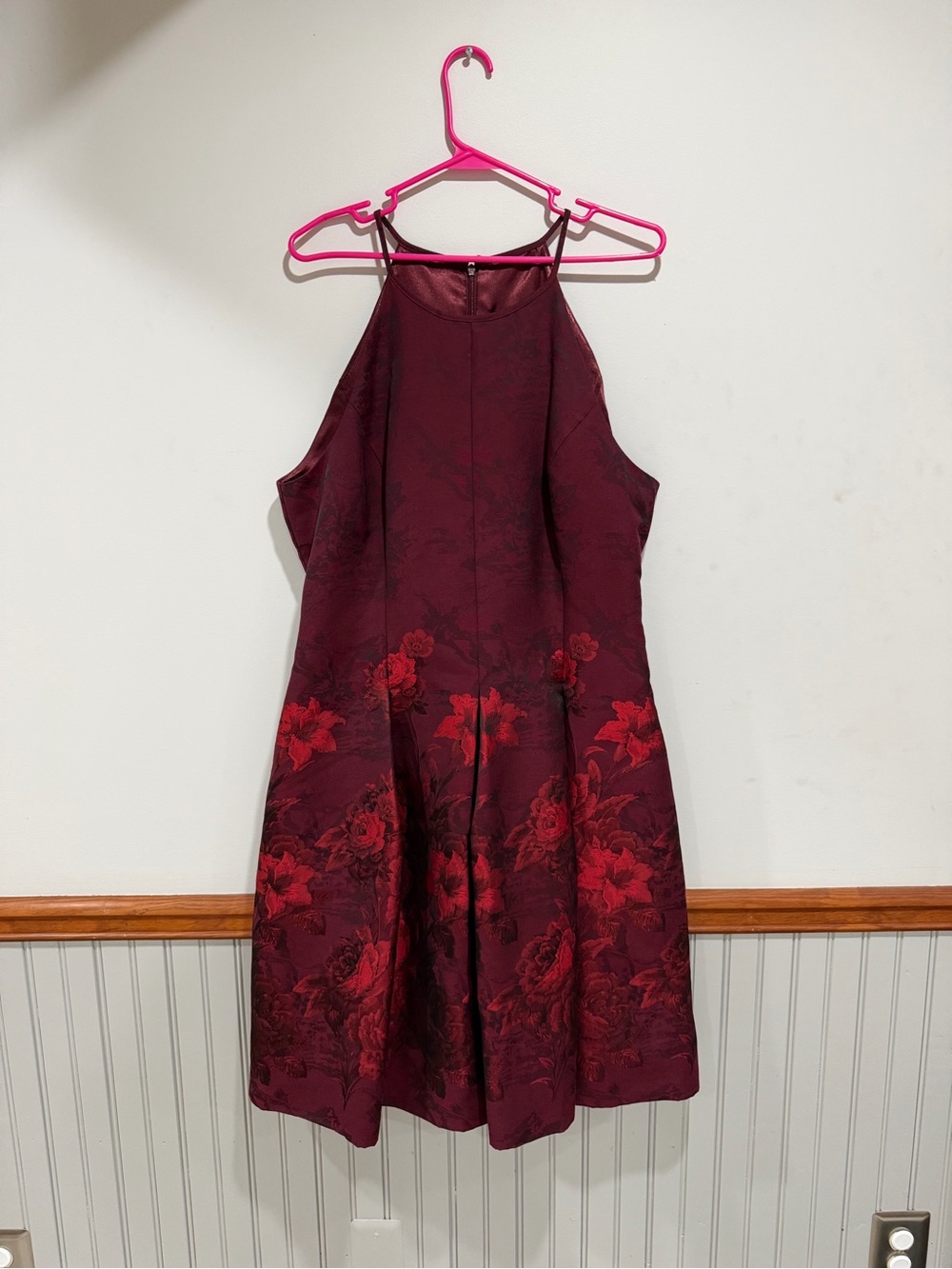 White House Black Market Sleeveless Wine Red Floral Jacquard Fit & Flare Dress